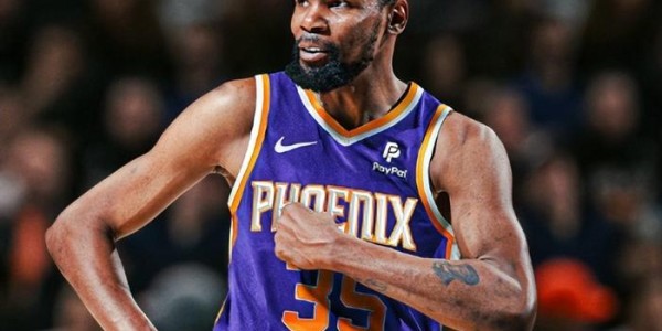 开云APP-现役三大巨星！库里10次月最佳，杜兰特15次，那詹姆斯呢？