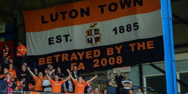 开云注册网址-【揭秘】从非职业联赛杀到英超 卢顿究竟什么来头？