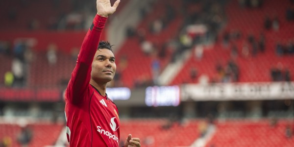 kaiyun-克莱伯森：卡塞米罗还能在曼联踢一两年 希望他能留下